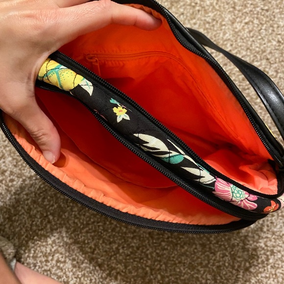 Vera Bradley purse - Picture 2 of 2